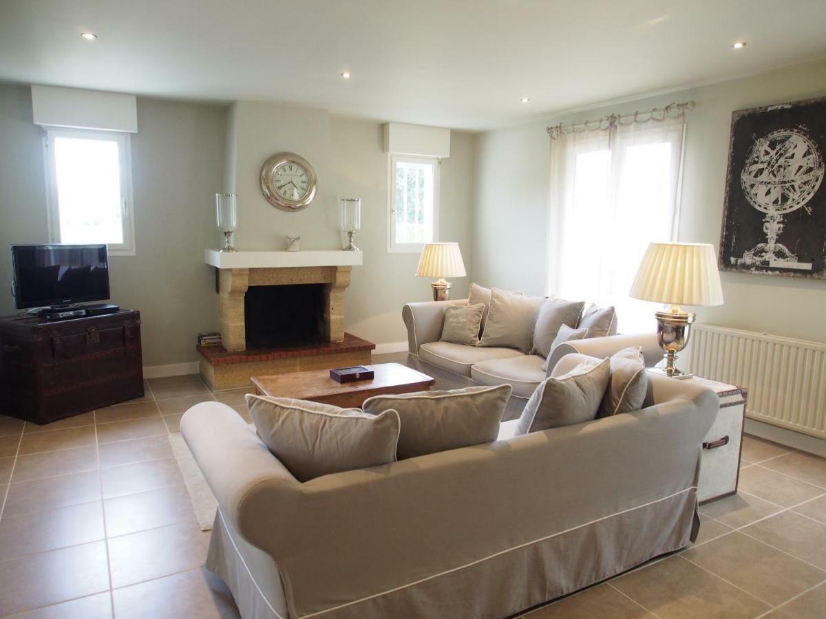 La Villa A Chateau Franc-Daut Sleeps 6 Saint-Magne-de-Castillon Bagian luar foto